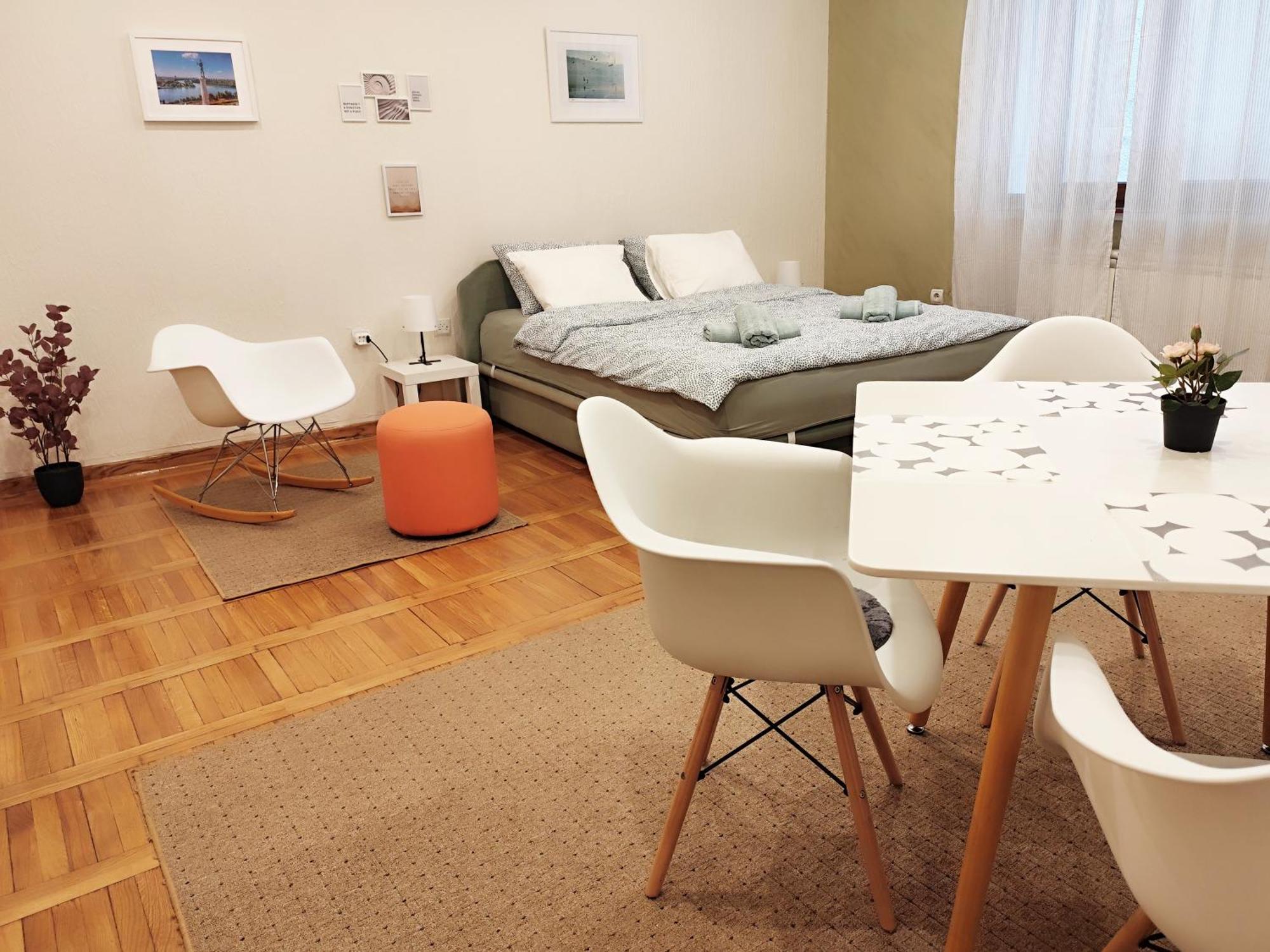 Ferienwohnung Center Obi-One Belgrad Exterior foto